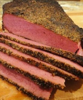 Viande fumée en tranches